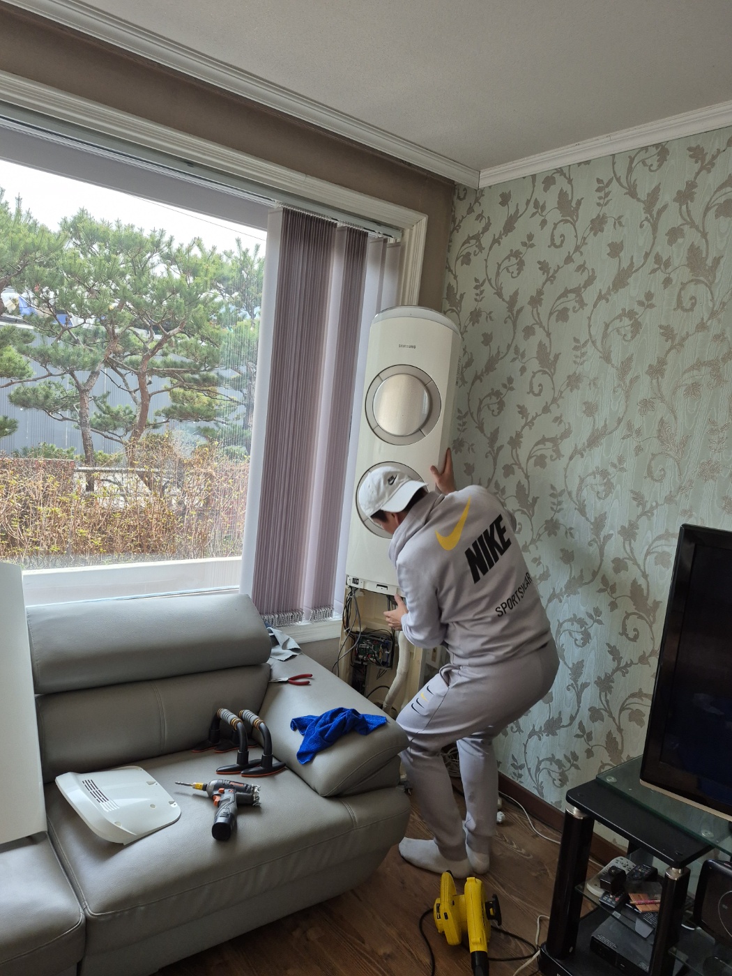 235149625_upLm3NM9_f3b2a71b759dc7d93c3f70a397a83f30b62b0ff5.jpg 이미지크게보기